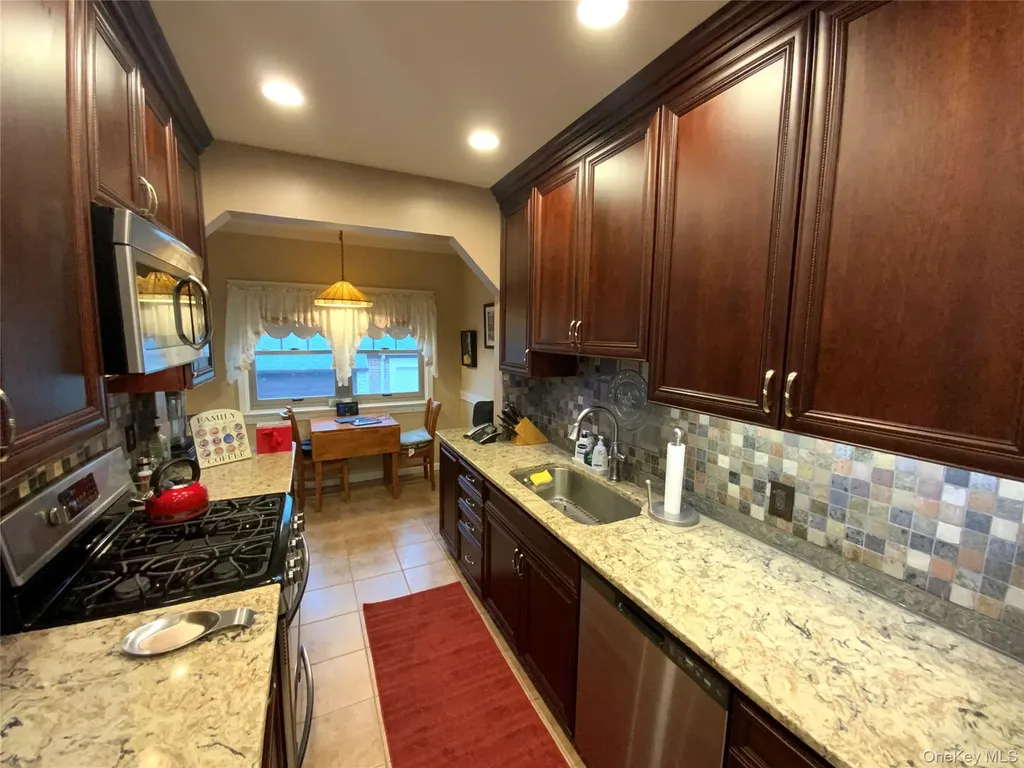4705 189th Street Flushing NY 11358