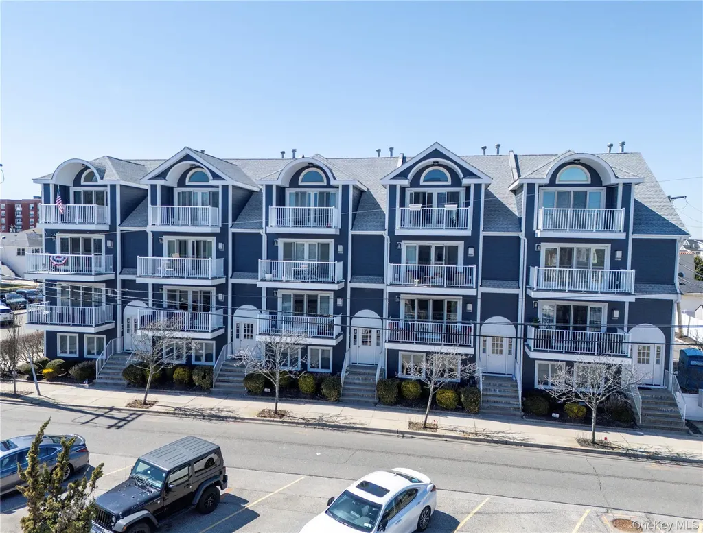 159 Monroe Boulevard Long Beach NY 11561