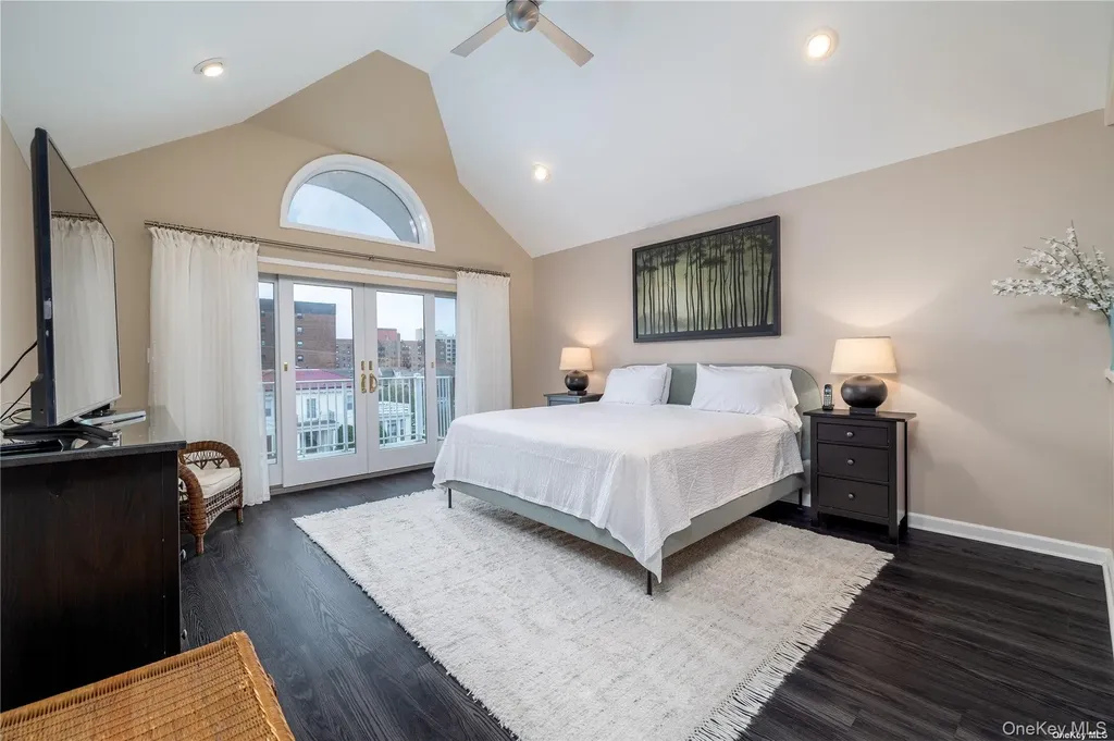 159 Monroe Boulevard Long Beach NY 11561