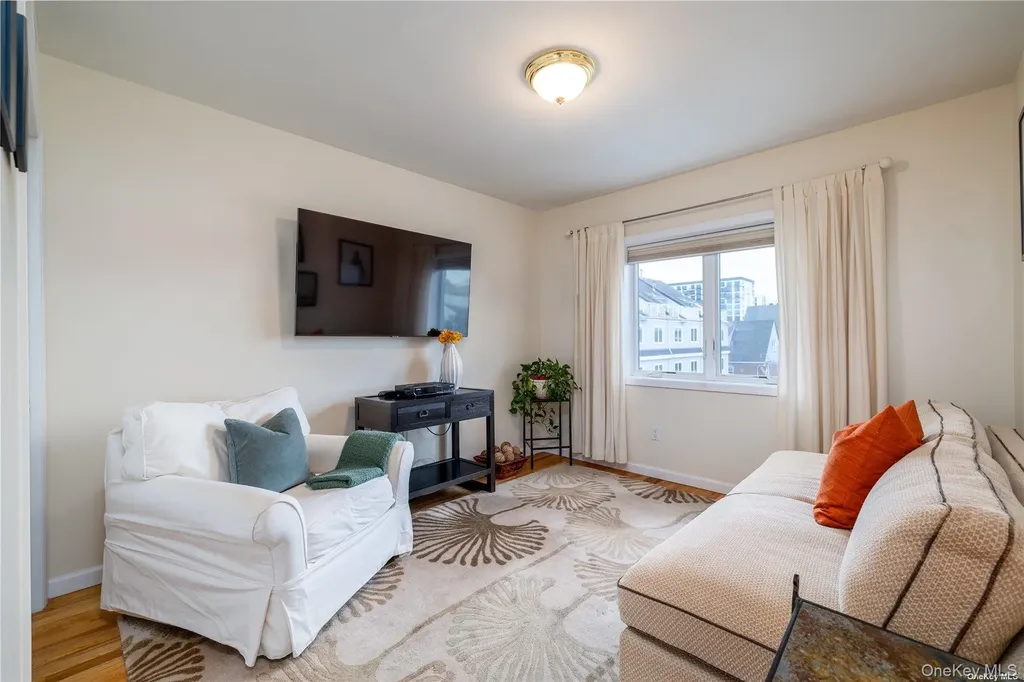 159 Monroe Boulevard Long Beach NY 11561