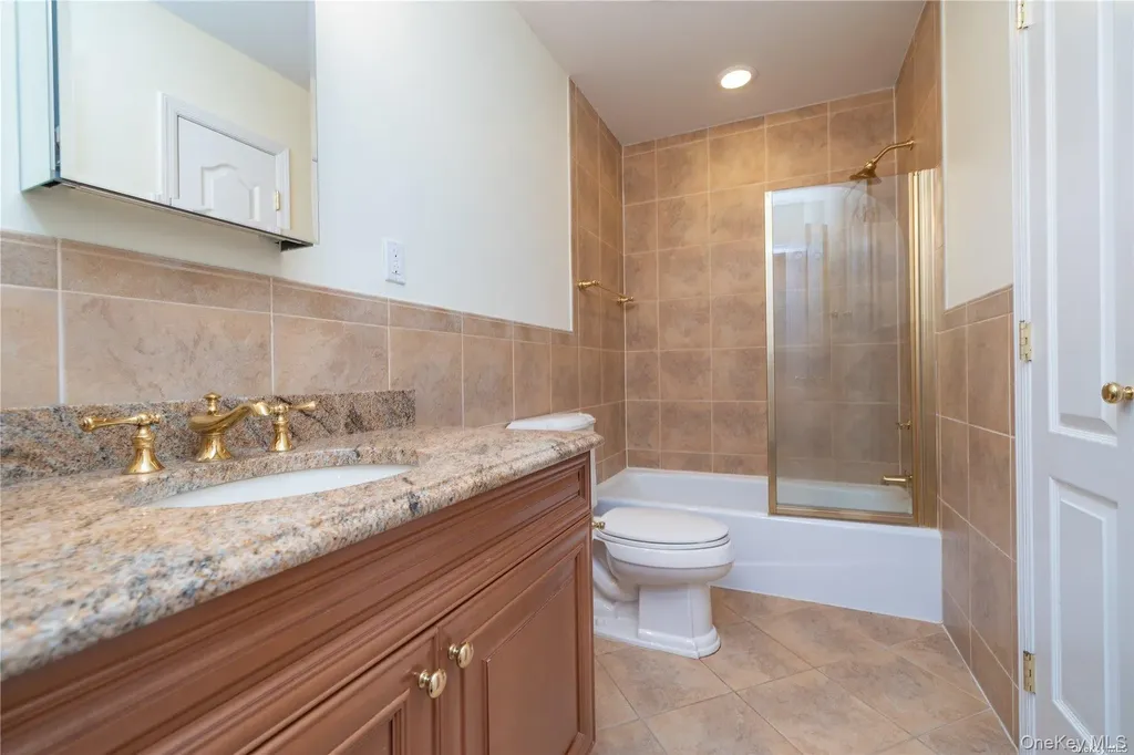 159 Monroe Boulevard Long Beach NY 11561