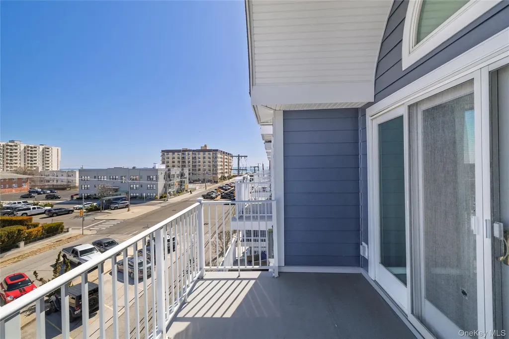 159 Monroe Boulevard Long Beach NY 11561