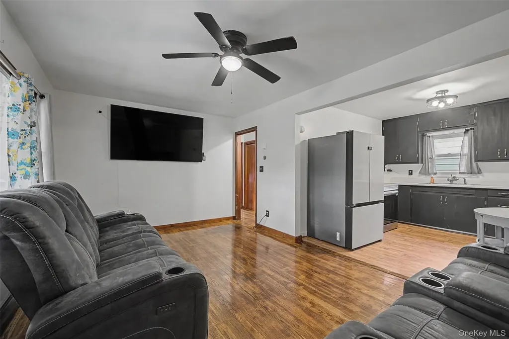 13 Kobelt Drive Wallkill NY 12589
