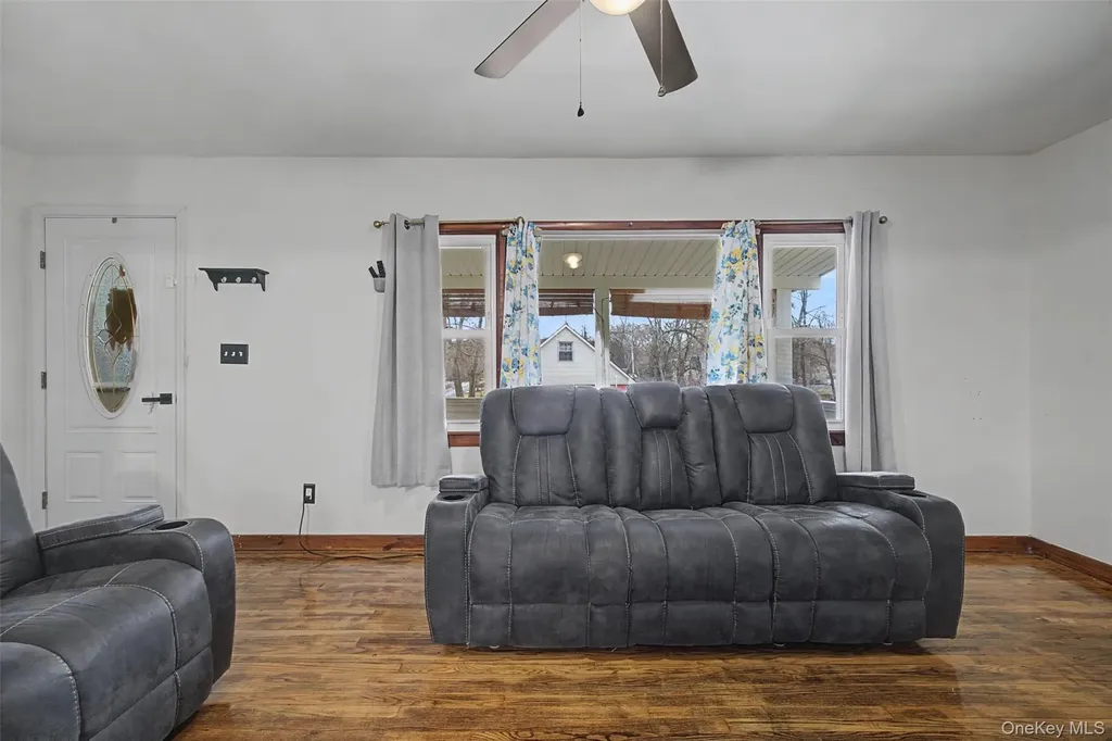 13 Kobelt Drive Wallkill NY 12589