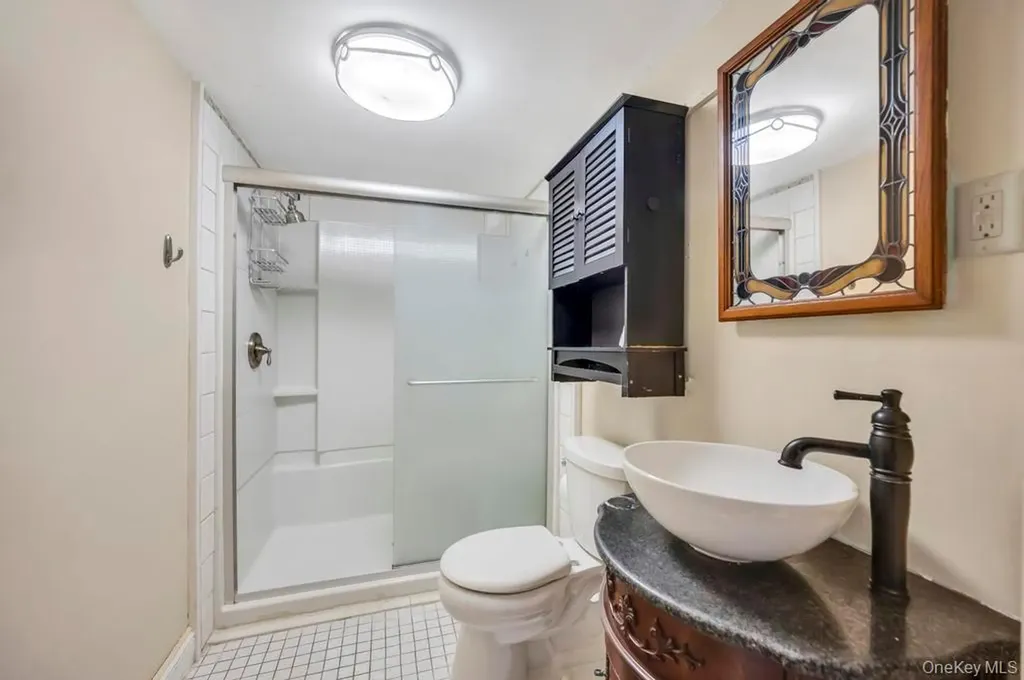 644 Broadway Road Bethpage NY 11714