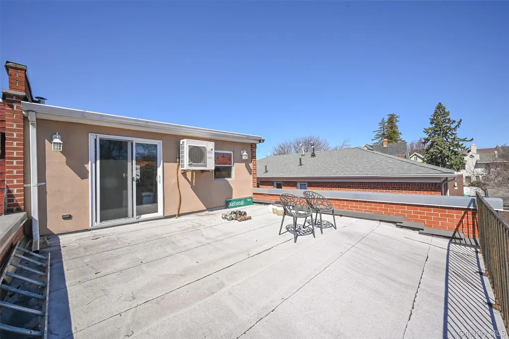40-27 216th Street Bayside NY 11361
