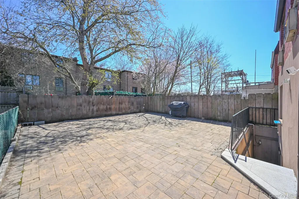40-27 216th Street Bayside NY 11361