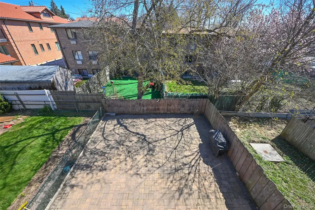 40-27 216th Street Bayside NY 11361