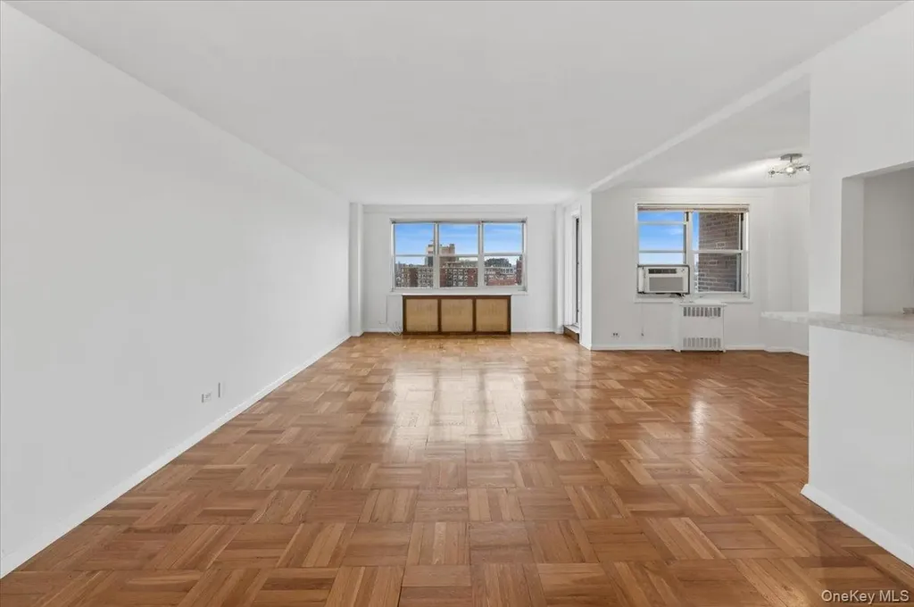 3935 Blackstone Avenue Bronx NY 10471