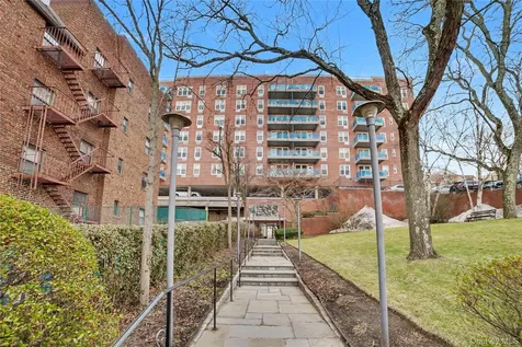 14 Westview Avenue Tuckahoe NY 10707