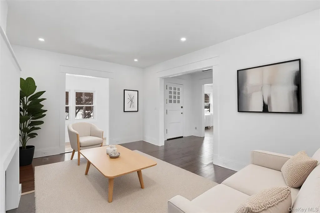 25 Midland Avenue White Plains NY 10606