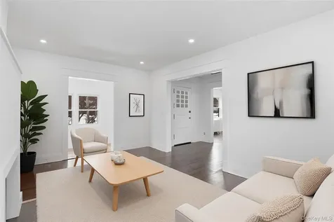 25 Midland Avenue White Plains NY 10606