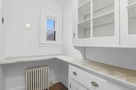 25 Midland Avenue White Plains NY 10606