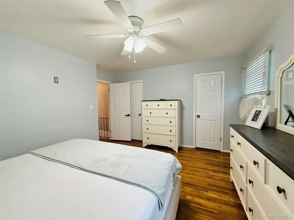 1663 Waring Avenue Bronx NY 10469
