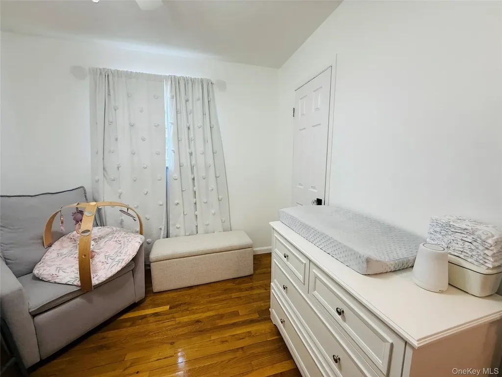 1663 Waring Avenue Bronx NY 10469