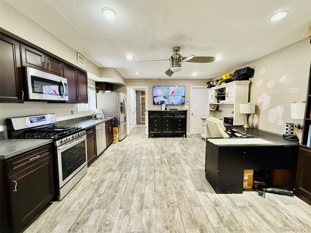 1663 Waring Avenue Bronx NY 10469