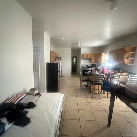 141 N 28 Street N Wheatley Heights NY 11798