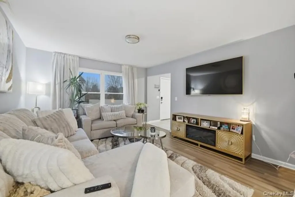 58 Darin Road Warwick NY 10990