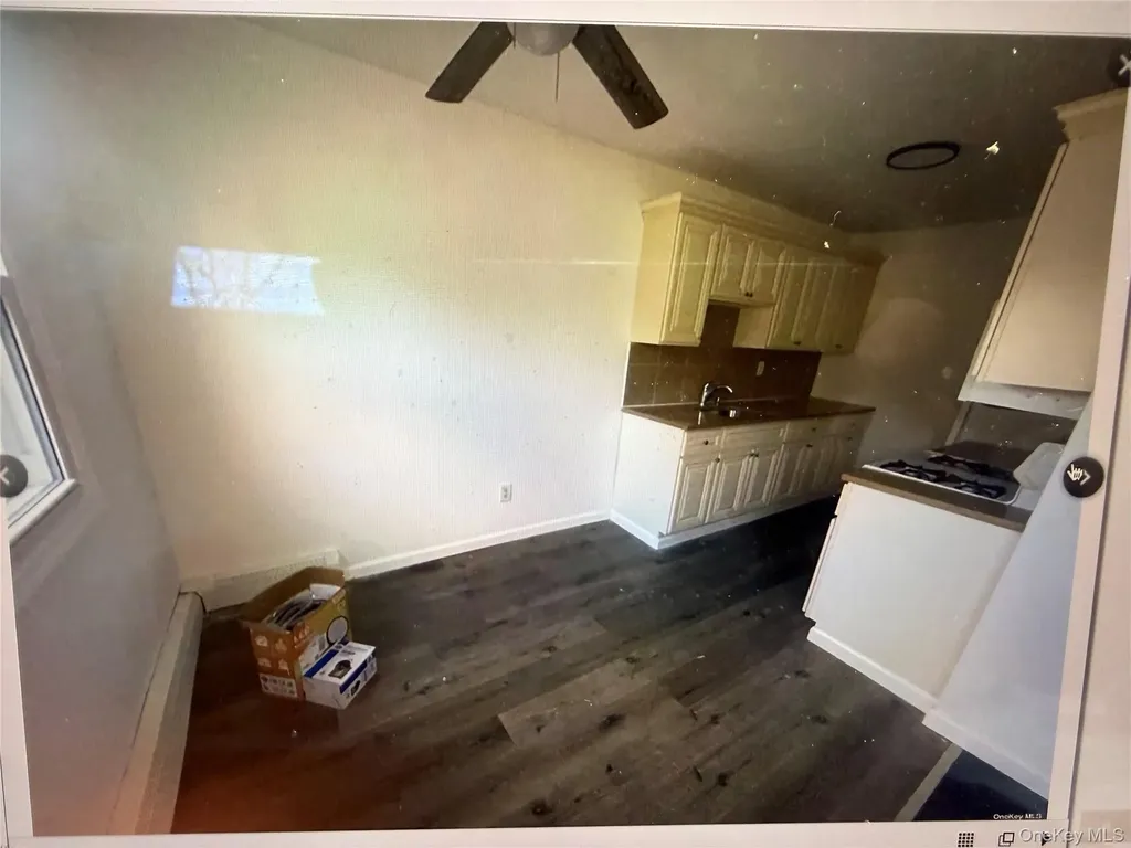 5A Hemlock Drive Bay Shore NY 11706