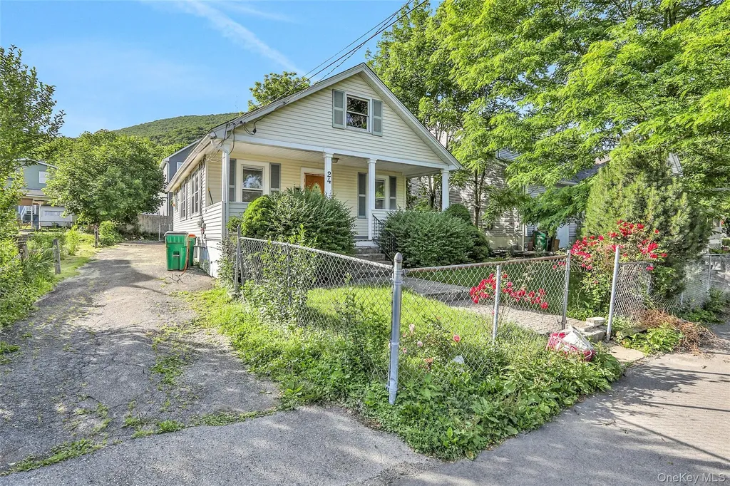 24 Duncan Street Beacon NY 12508