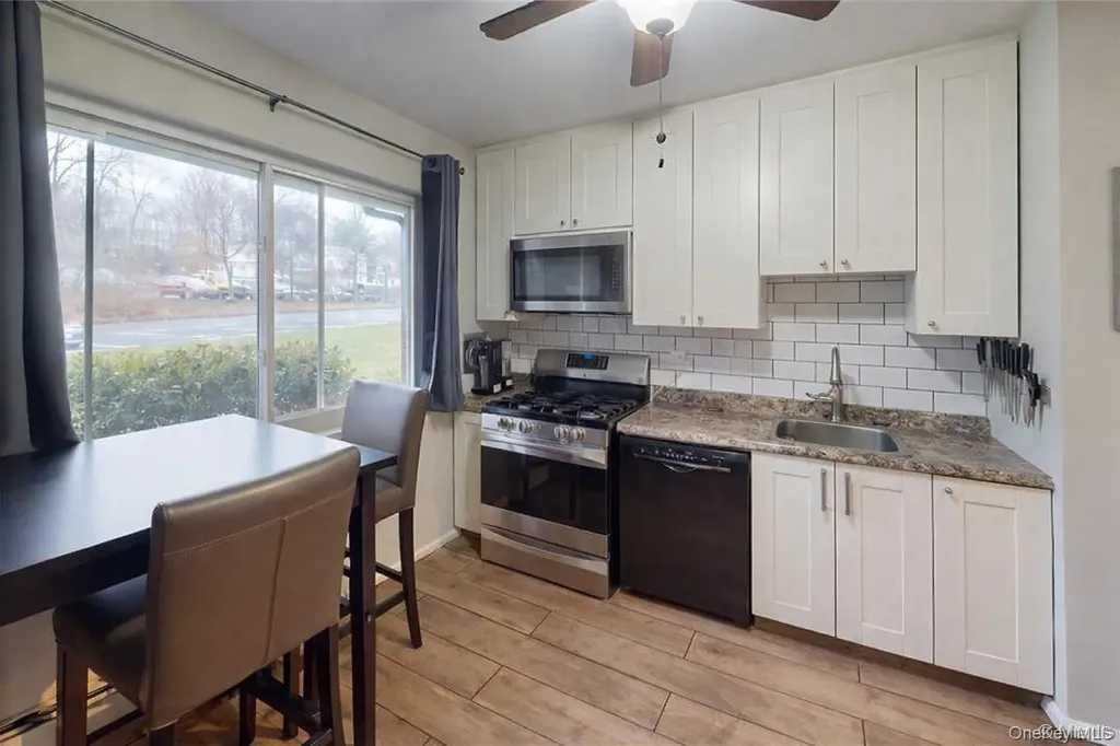 4 Blue Hill Orangeburg NY 10962