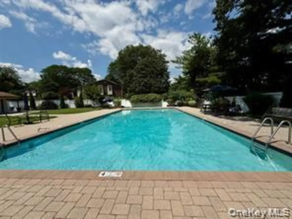 4 Blue Hill Orangeburg NY 10962