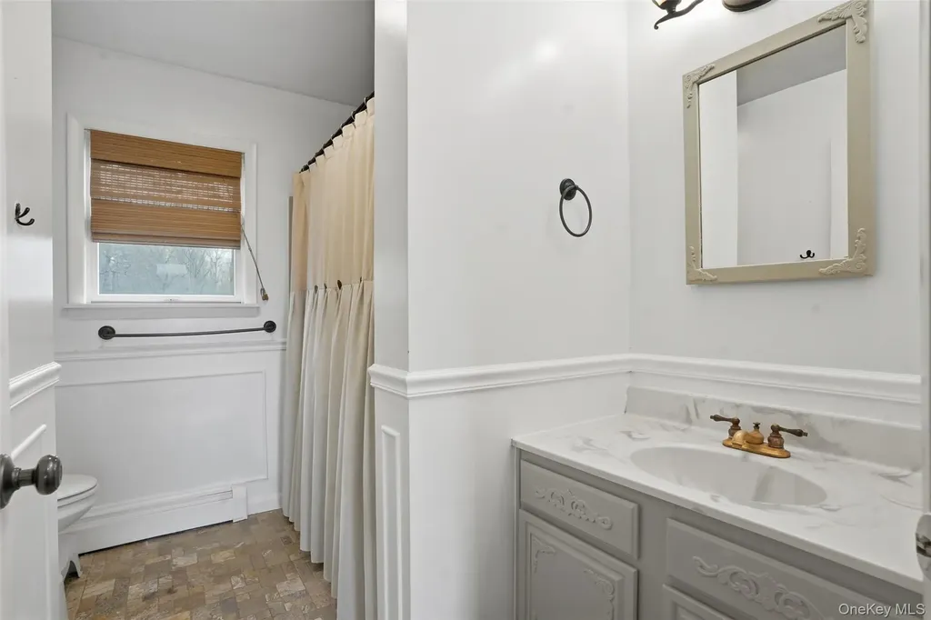 219 Lynch Avenue New Hampton NY 10958