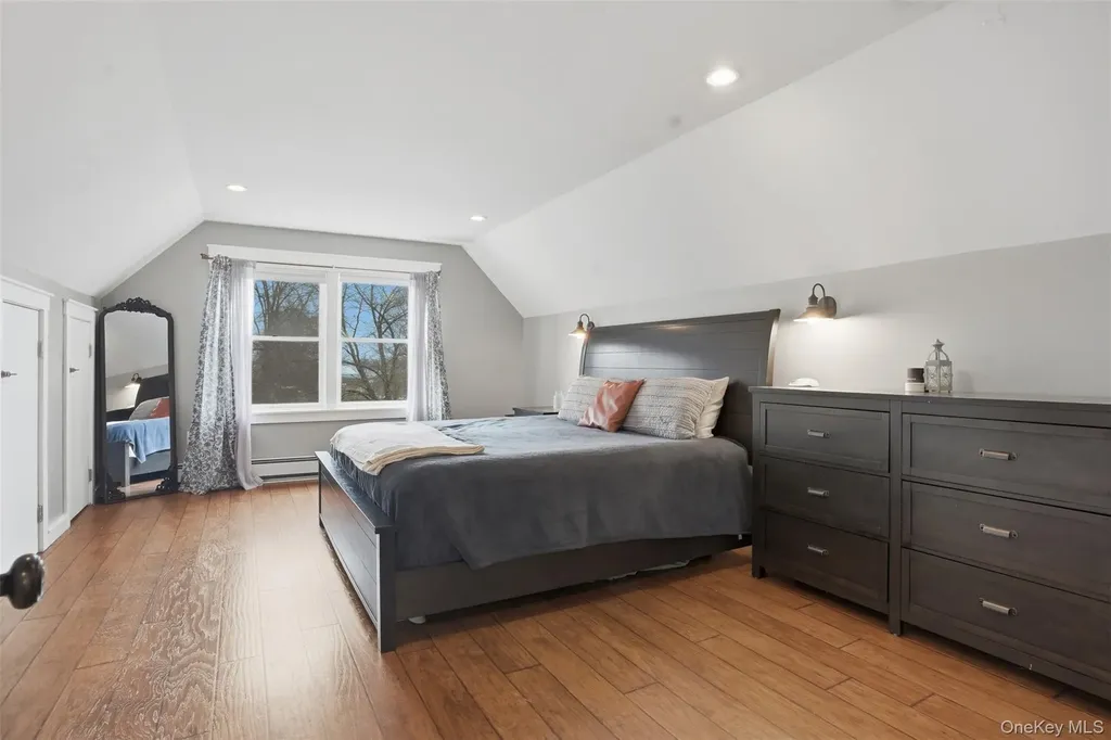 219 Lynch Avenue New Hampton NY 10958