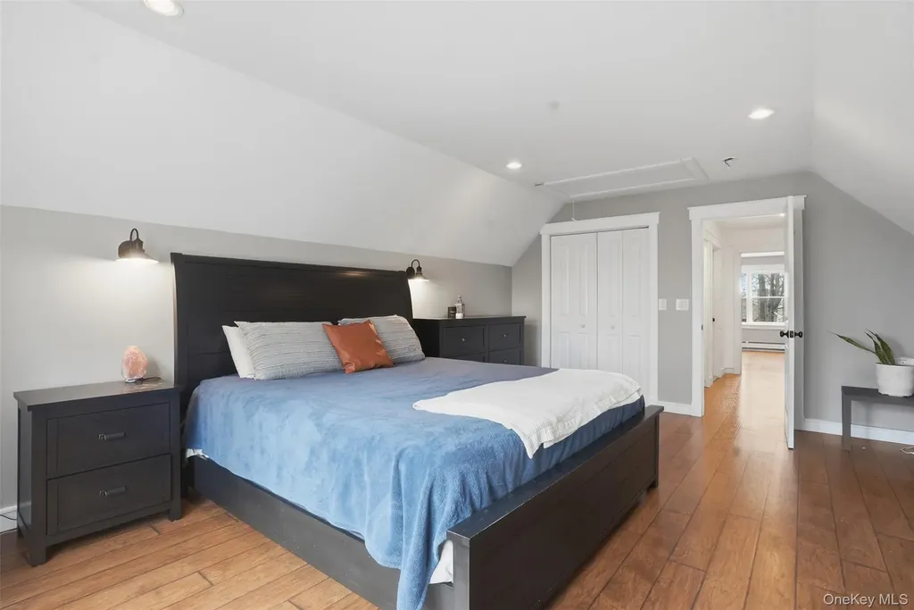 219 Lynch Avenue New Hampton NY 10958