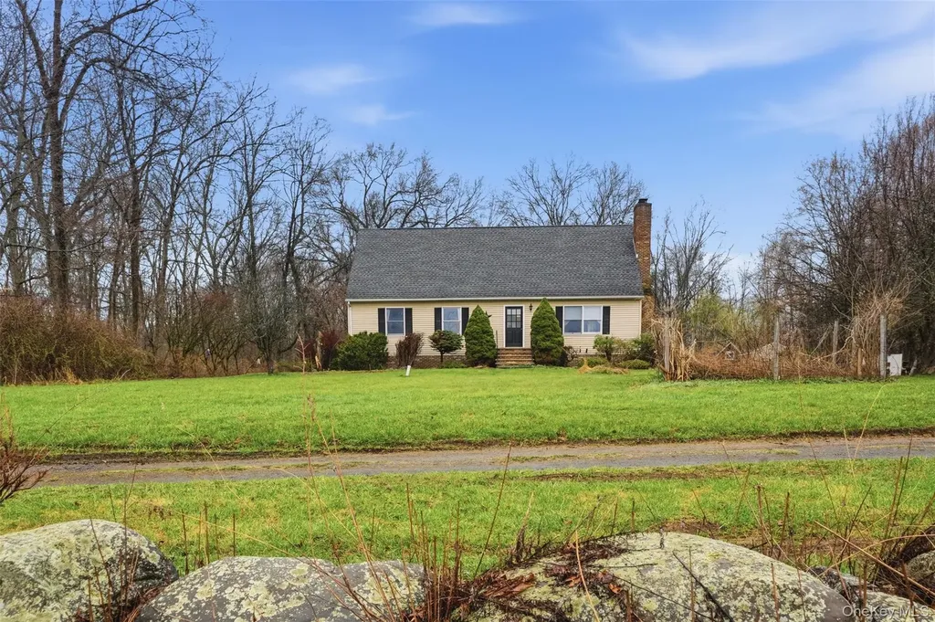 219 Lynch Avenue New Hampton NY 10958