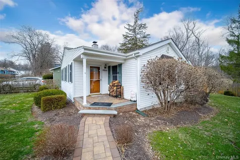 43 Lake Road Hopewell Junction NY 12533