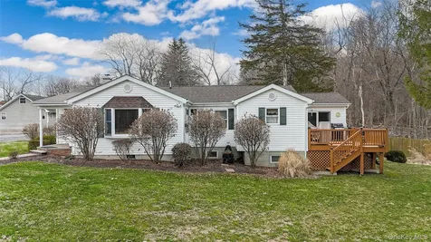 43 Lake Road Hopewell Junction NY 12533