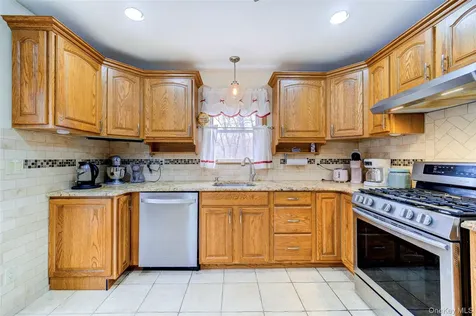 43 Lake Road Hopewell Junction NY 12533