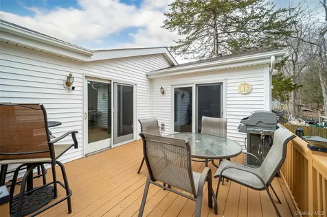 43 Lake Road Hopewell Junction NY 12533