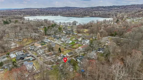 43 Lake Road Hopewell Junction NY 12533