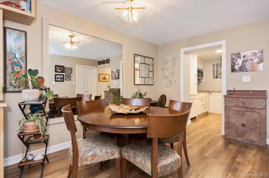 230 W Broadway Long Beach NY 11561