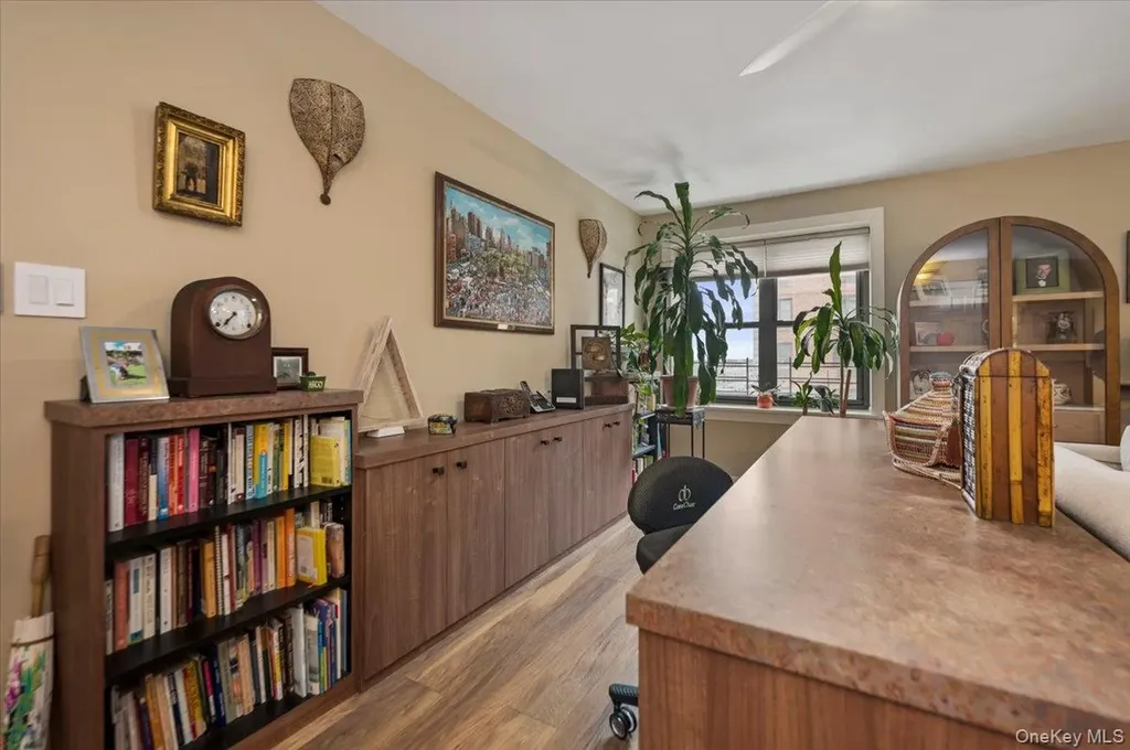 230 W Broadway Long Beach NY 11561