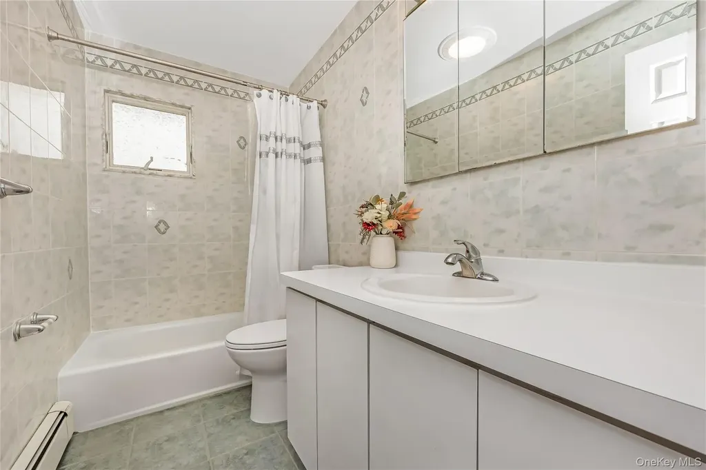 3341 Elliott Boulevard Oceanside NY 11572