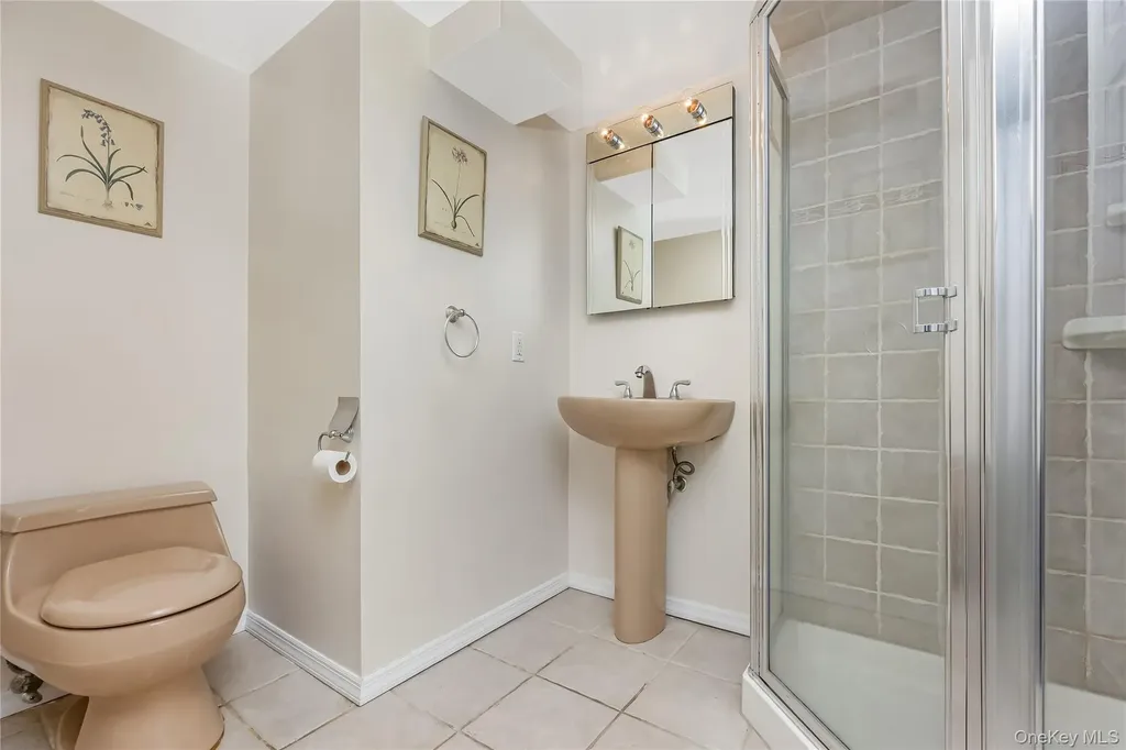 3341 Elliott Boulevard Oceanside NY 11572