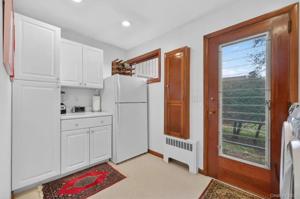 6 Yates Boulevard Poughkeepsie NY 12601