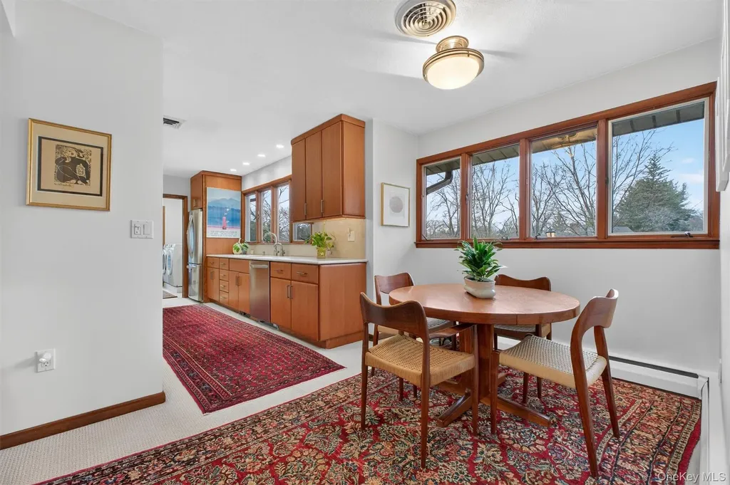 6 Yates Boulevard Poughkeepsie NY 12601