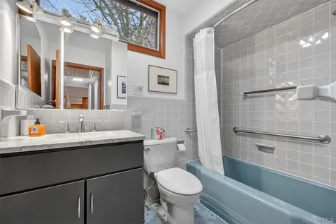 6 Yates Boulevard Poughkeepsie NY 12601