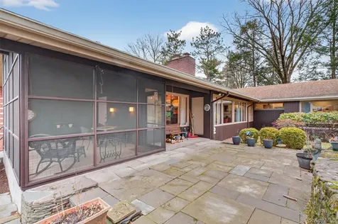 6 Yates Boulevard Poughkeepsie NY 12601