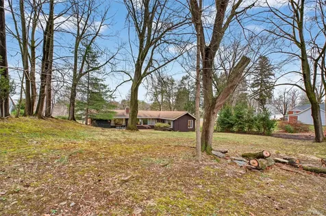 6 Yates Boulevard Poughkeepsie NY 12601