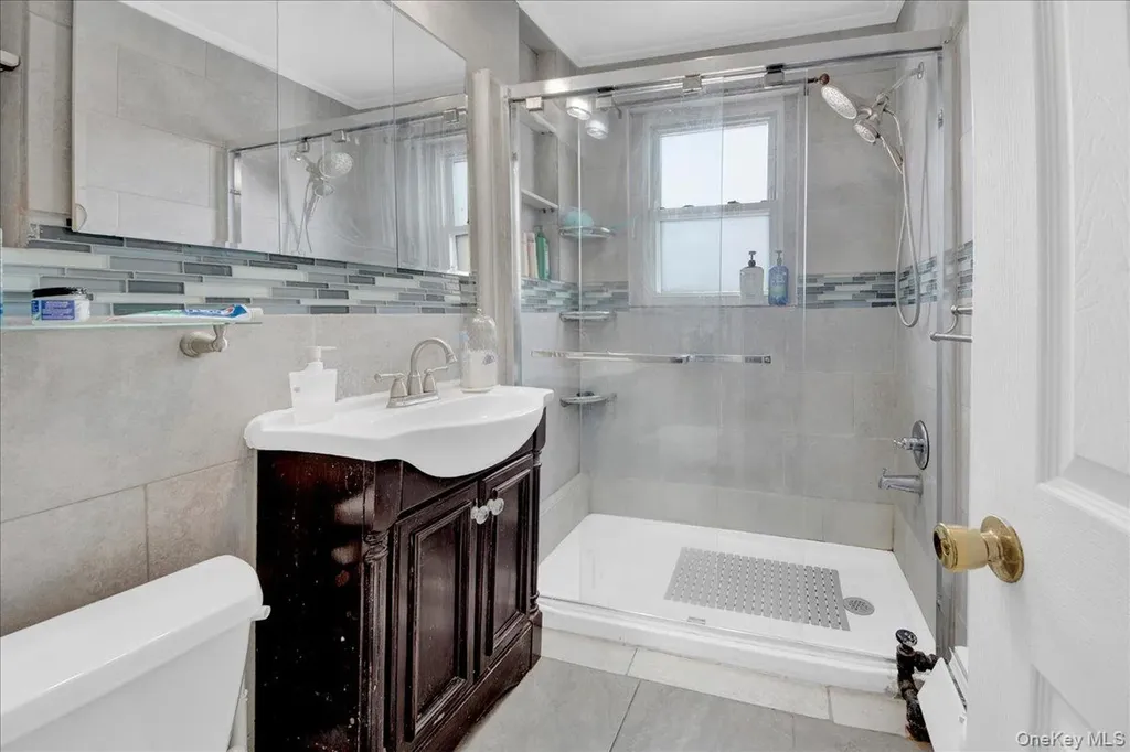 4344 Boyd Avenue Bronx NY 10466