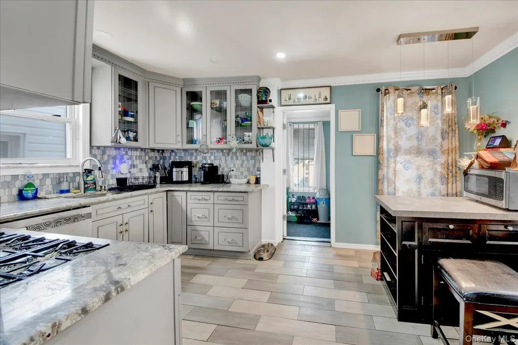 4344 Boyd Avenue Bronx NY 10466