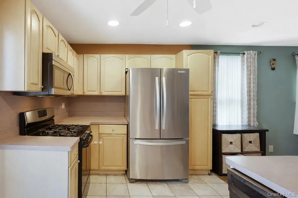 1662 E 36th Street Brooklyn NY 11234
