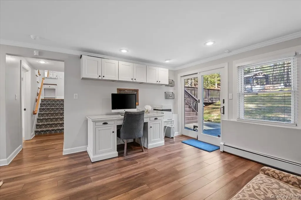 16 Ingold Drive Dix Hills NY 11746