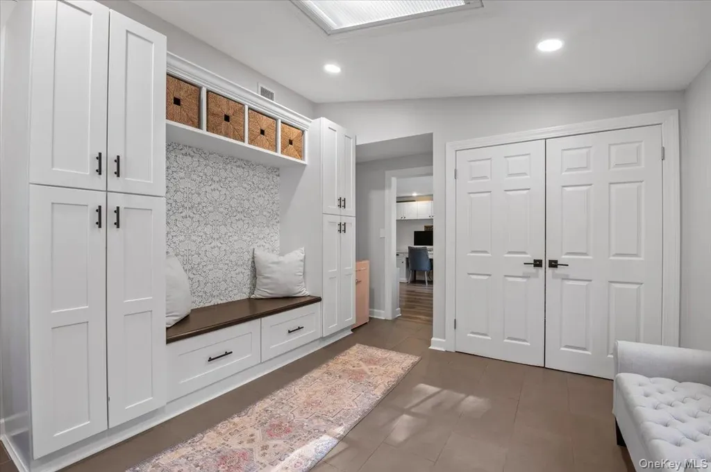 16 Ingold Drive Dix Hills NY 11746