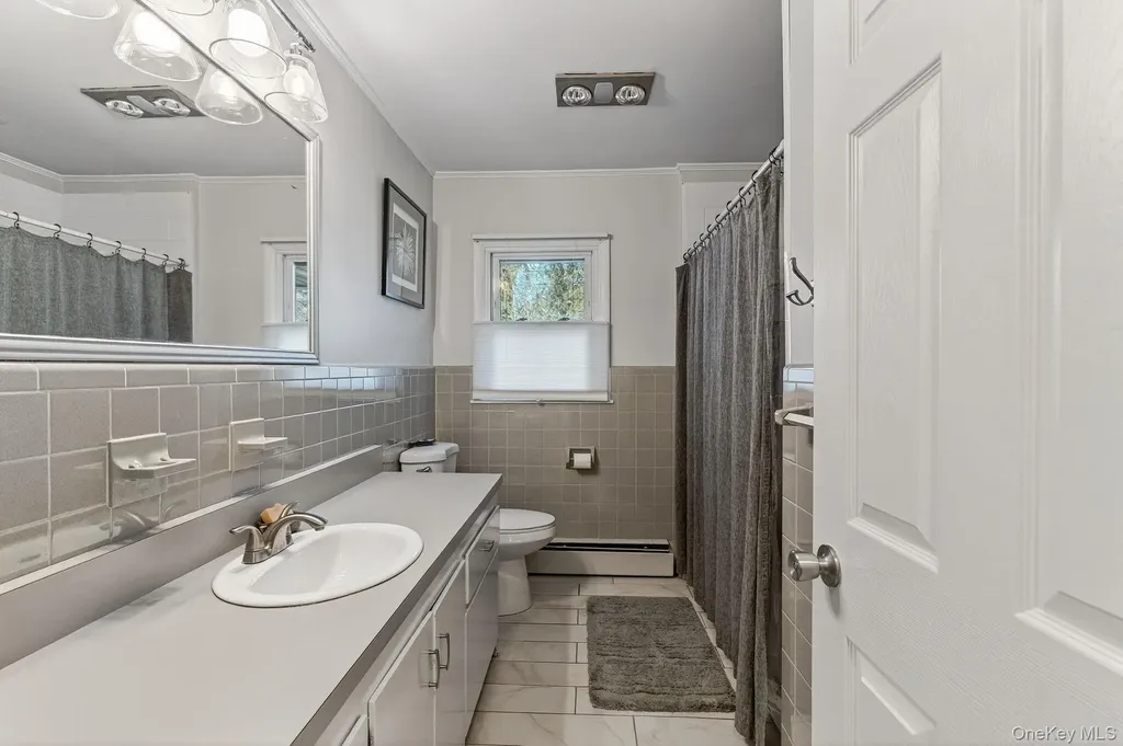 15 Closs Drive Rhinebeck NY 12572